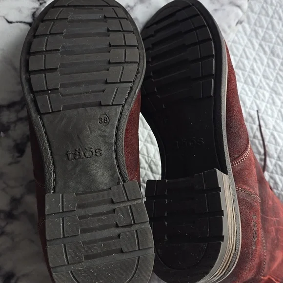 Taos Suede Boots Camp - Picture 6 of 15